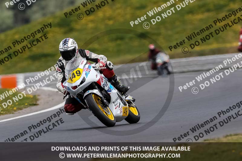 enduro digital images;event digital images;eventdigitalimages;no limits trackdays;peter wileman photography;racing digital images;snetterton;snetterton no limits trackday;snetterton photographs;snetterton trackday photographs;trackday digital images;trackday photos